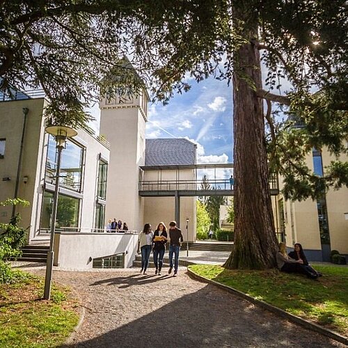 IU Campus Bad Honnef Alanus Hochschule übernimmt Campus Bad Honnef von der IU Internationale Hochschule