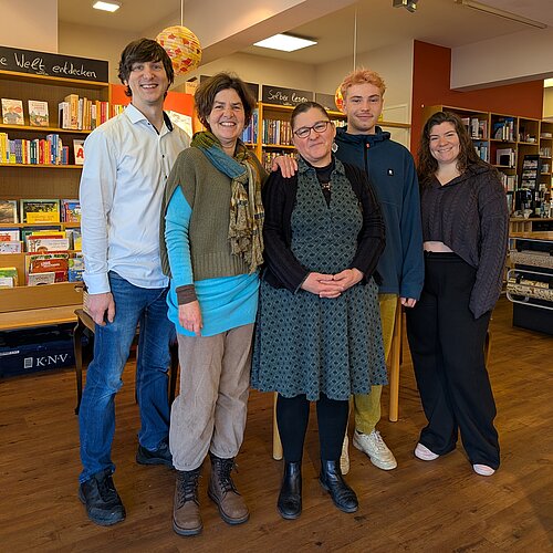 „Literatur hält zusammen“: Grundschulkinder in Bonn-Tannenbusch werden zu Autor:innen